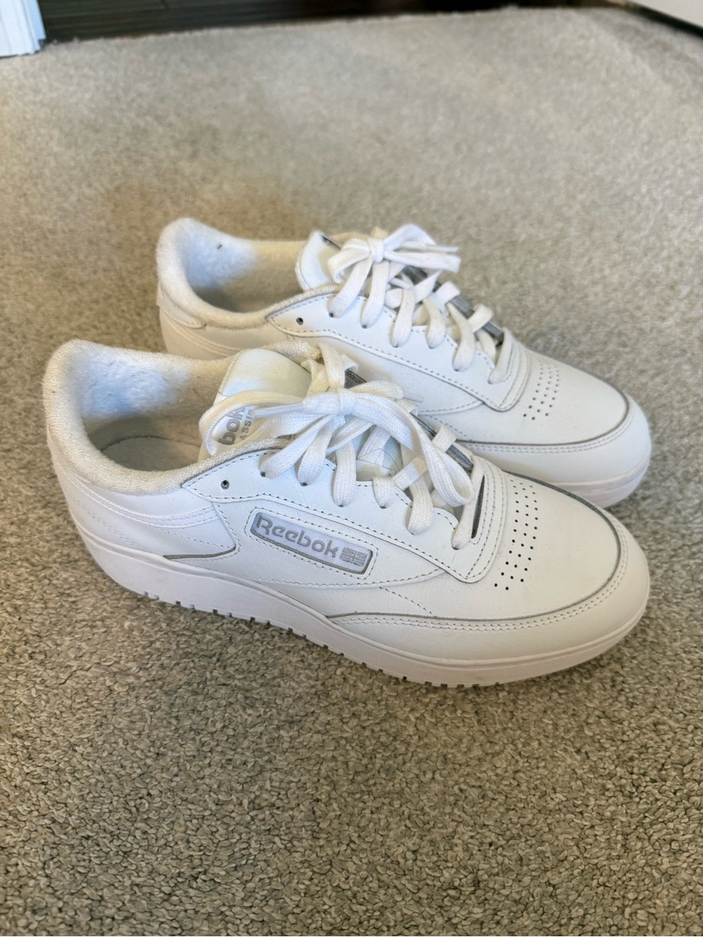 Reebok Women’s Club C Double Size 8